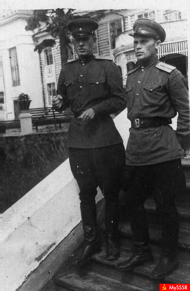  ()   , 1944 