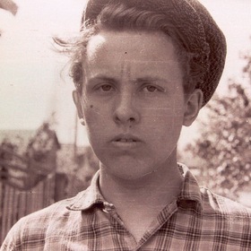 1957 
