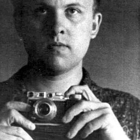 , 1962 